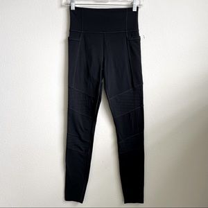 Athleta Double Stash Pocket Leggings